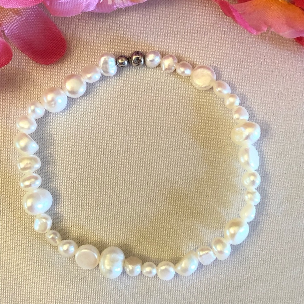 Silpada Freshwater Pearl Stretch Single Bracelet - Picture 7 of 10